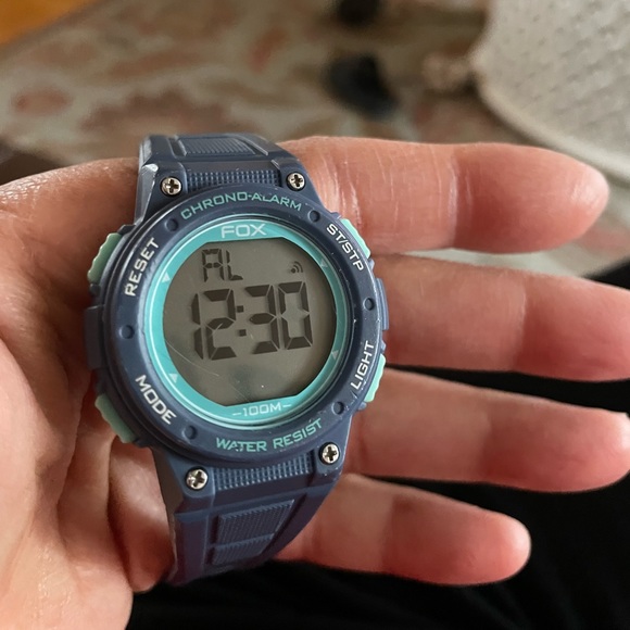 Digital Alarm Stop Watch - Picture 3 of 10